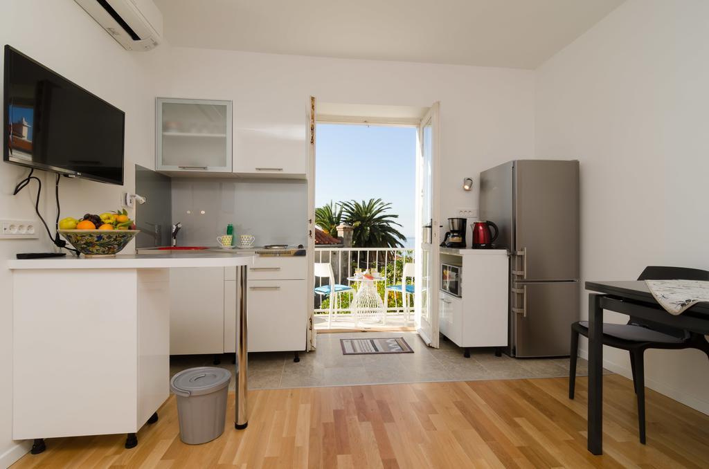 Guest house & Cvita 3*